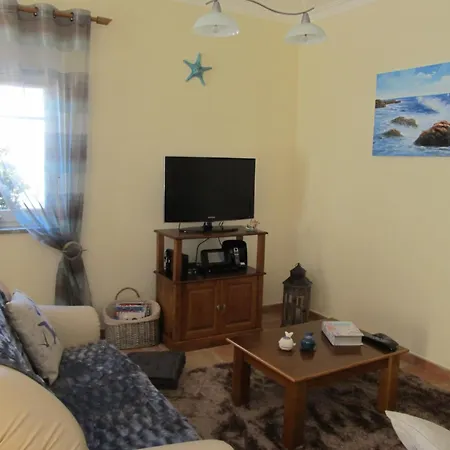 Casa Penedo Do Forno בליאל