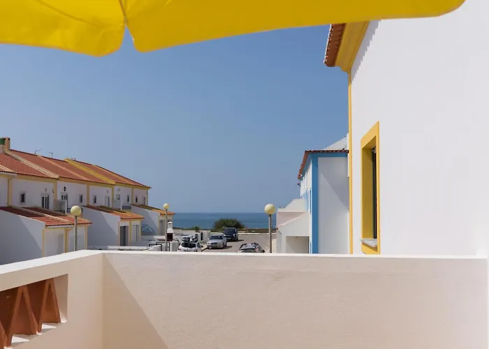 Casa Penedo Do Forno בליאל